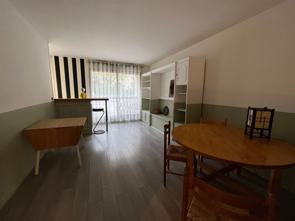appartement 1 pièce en vente sur PARIS (75010)