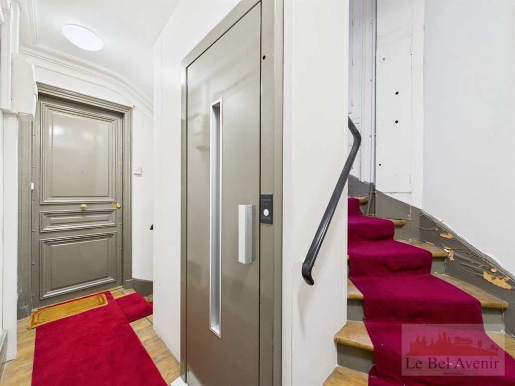 appartement 2 pièces en vente sur PARIS (75007)