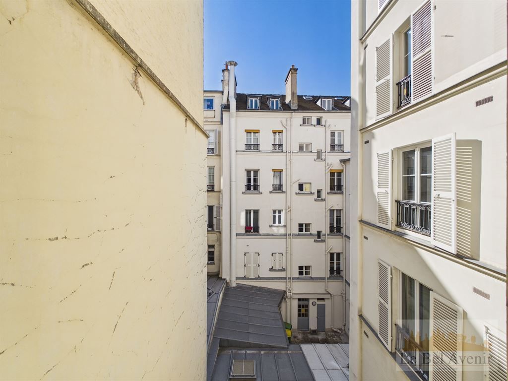 appartement 2 pièces en vente sur PARIS (75007)