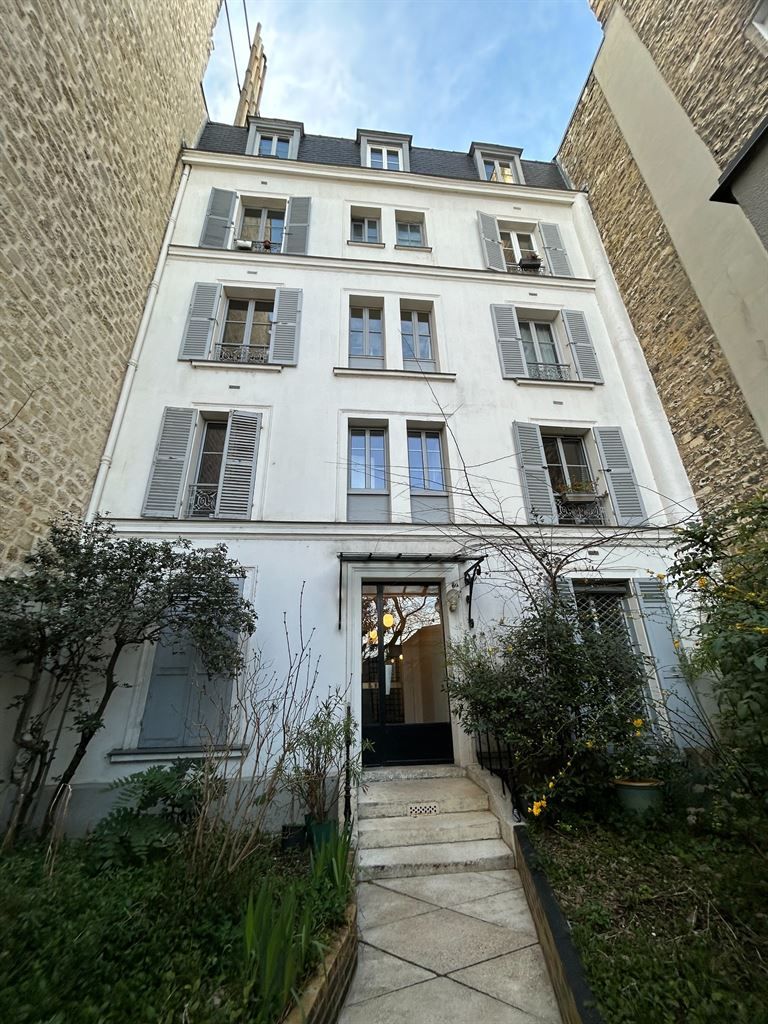 Location Appartement Paris 16 75016 Porte de Saint Cloud/ Bd Murat