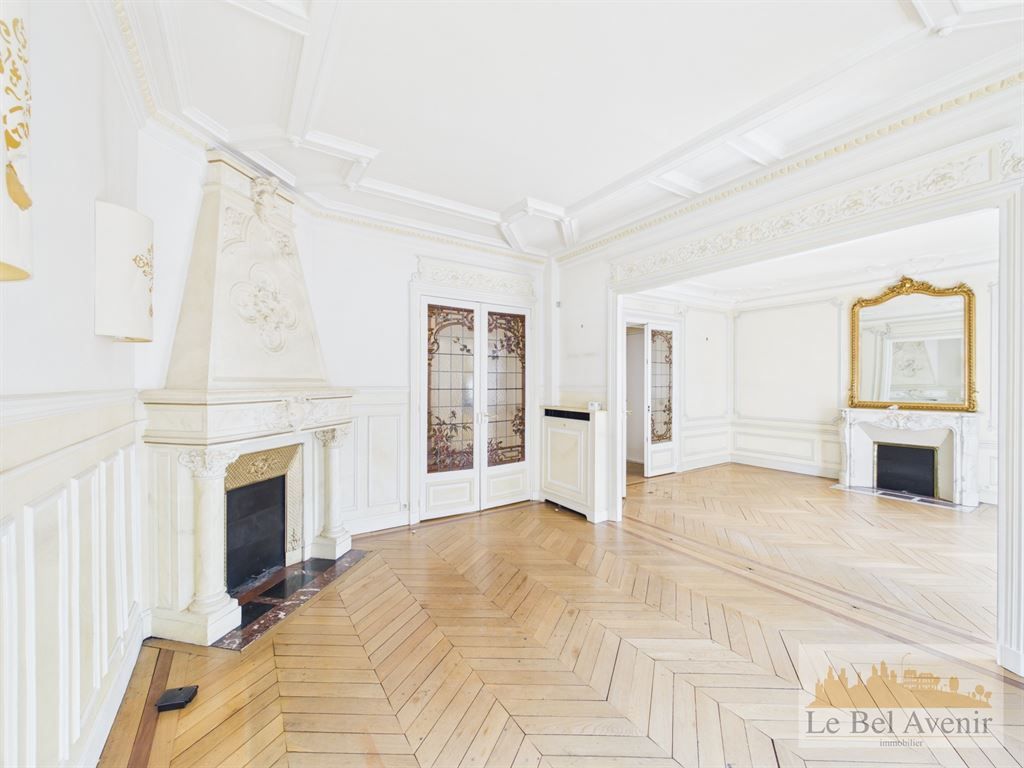 appartement 4 pièces en vente sur PARIS (75012)